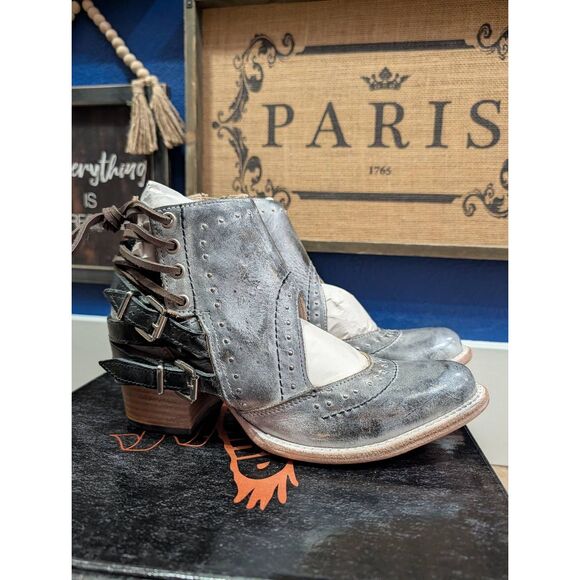 Freebird by Steven Desert Ice Multi Women's 8 Booties Buckles NIB Boho Western - Picture 3 of 14